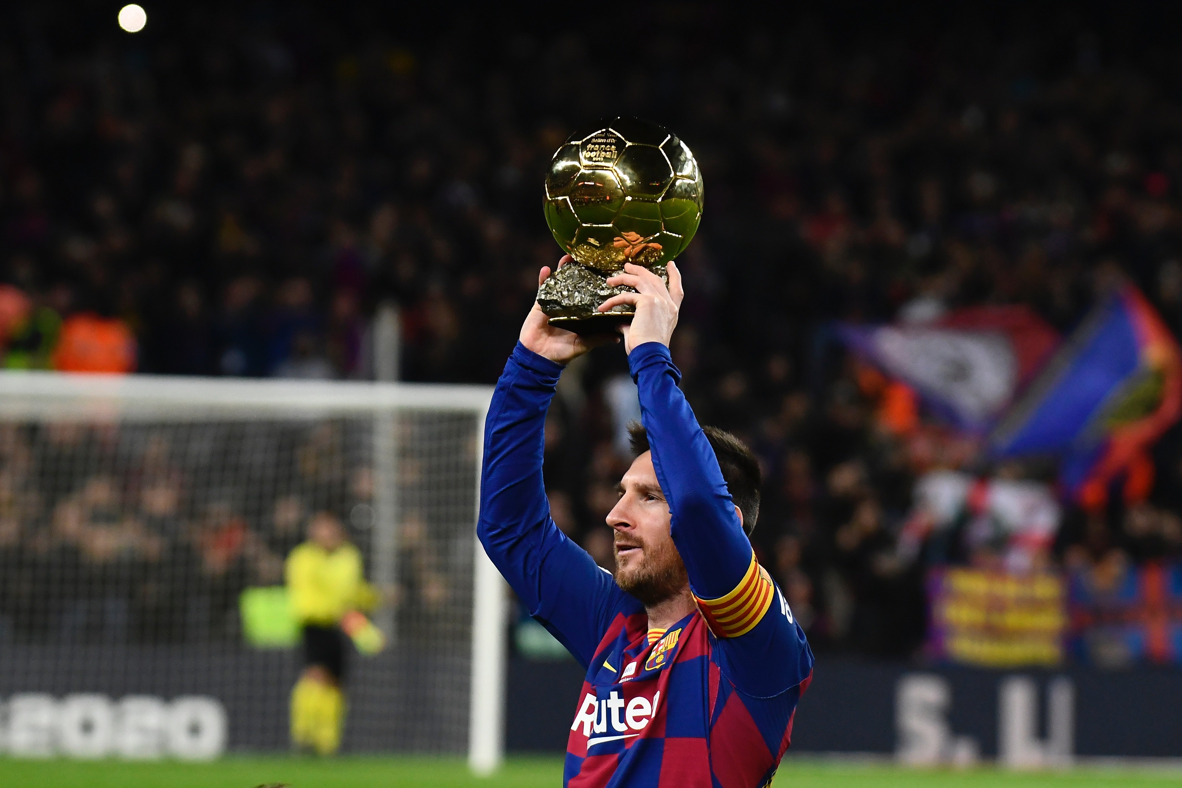 于米提领投“三分雨” 广州主场胜福建