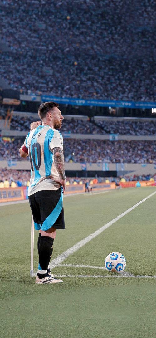 罗曼诺抛出曼联主帅人选重磅消息，并透露官方宣布时间表