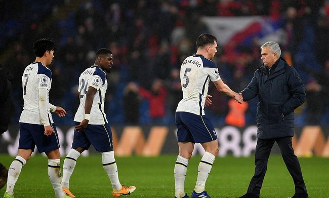 欧联杯赛场冷门不断