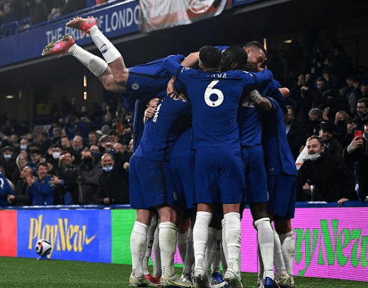 6连败+48小时闪电上任！穆帅遭本菲卡无情利用，欧冠出局就要卷铺盖？